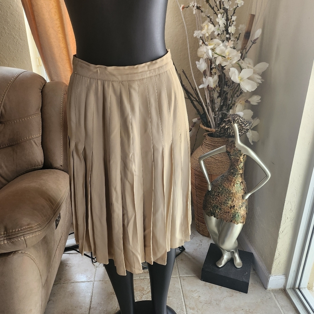 Emanuel Ungaro skirt size 8
